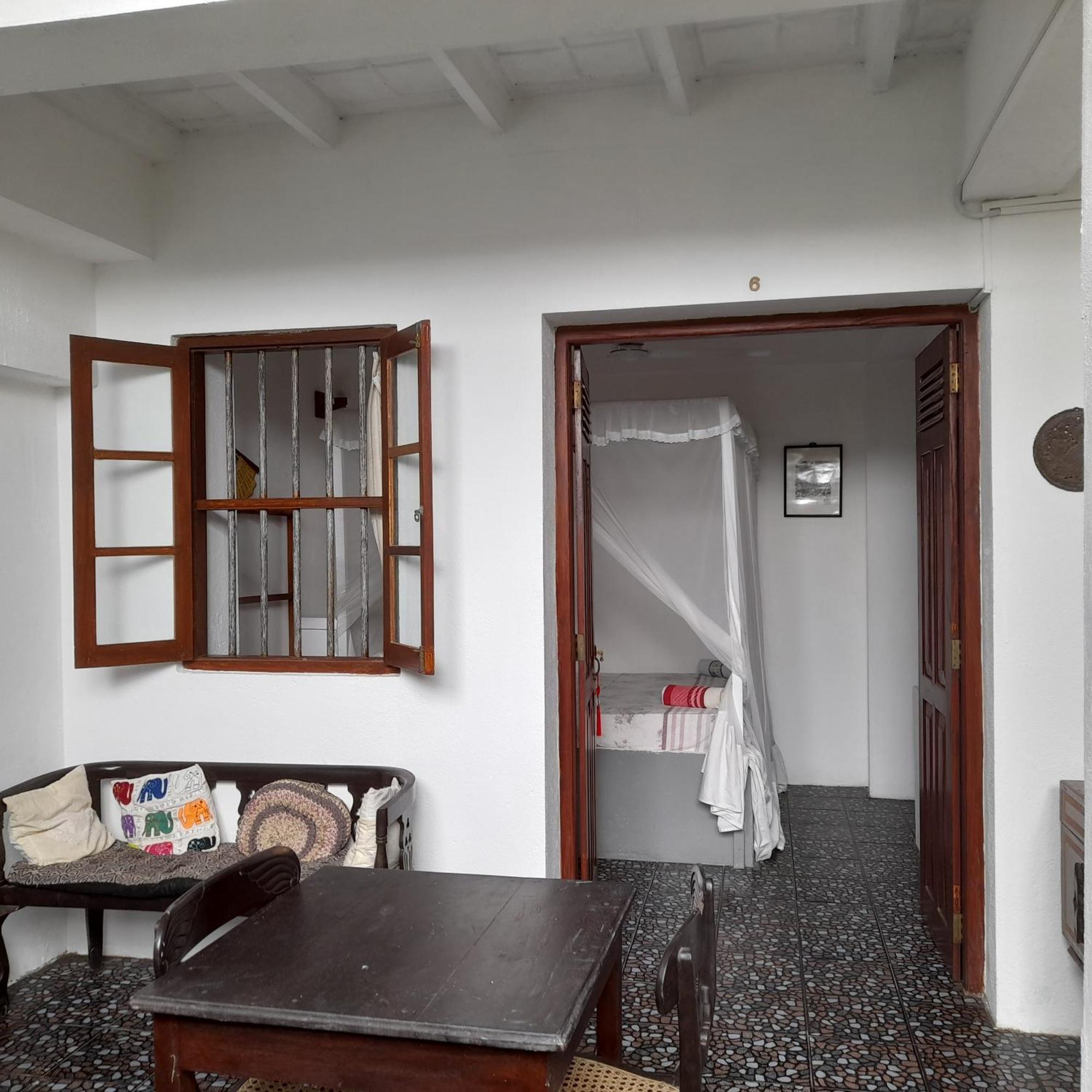 גאלה Shoba Traveller'S Tree Homes Stay מראה חיצוני תמונה